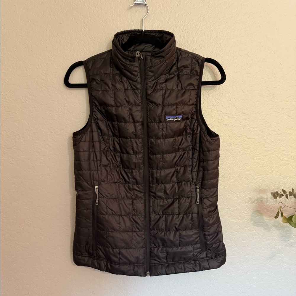 Patagonia Black Puffer Vest